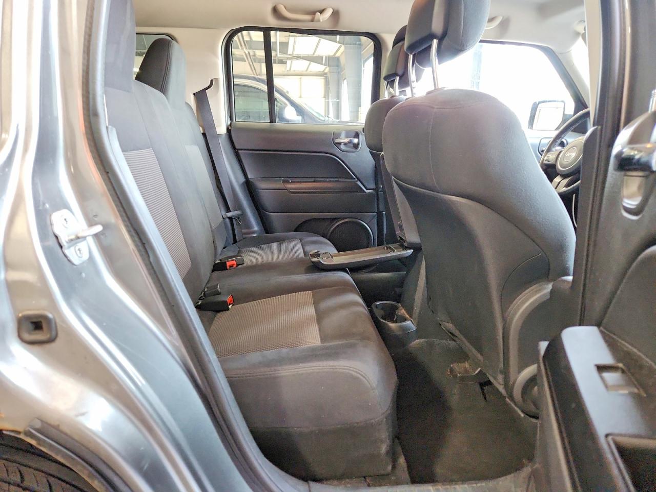 2011 Jeep Patriot Sport Gray vin: 1J4NF1GB1BD256168