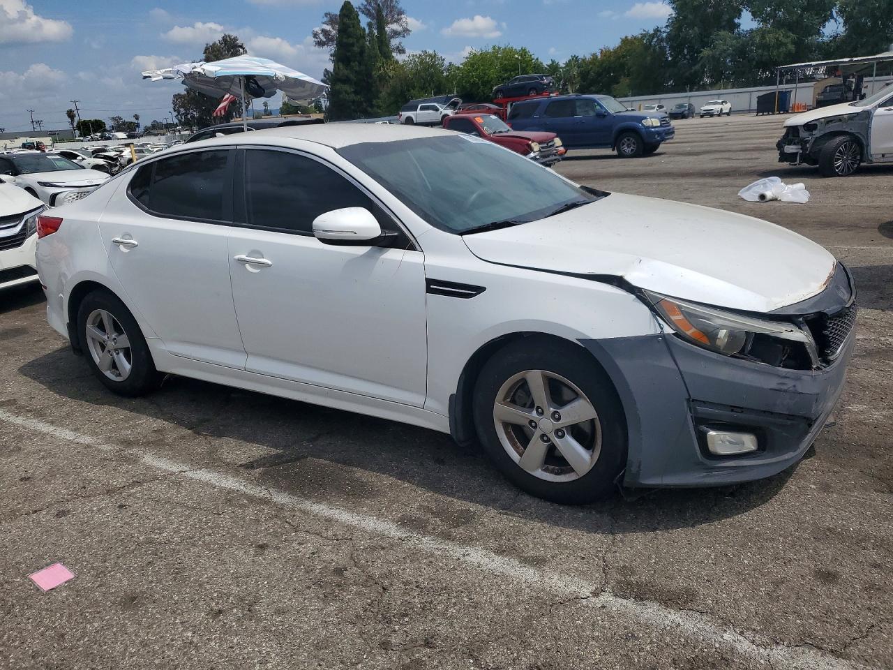2014 Kia Optima Lx White vin: 5XXGM4A74EG337797