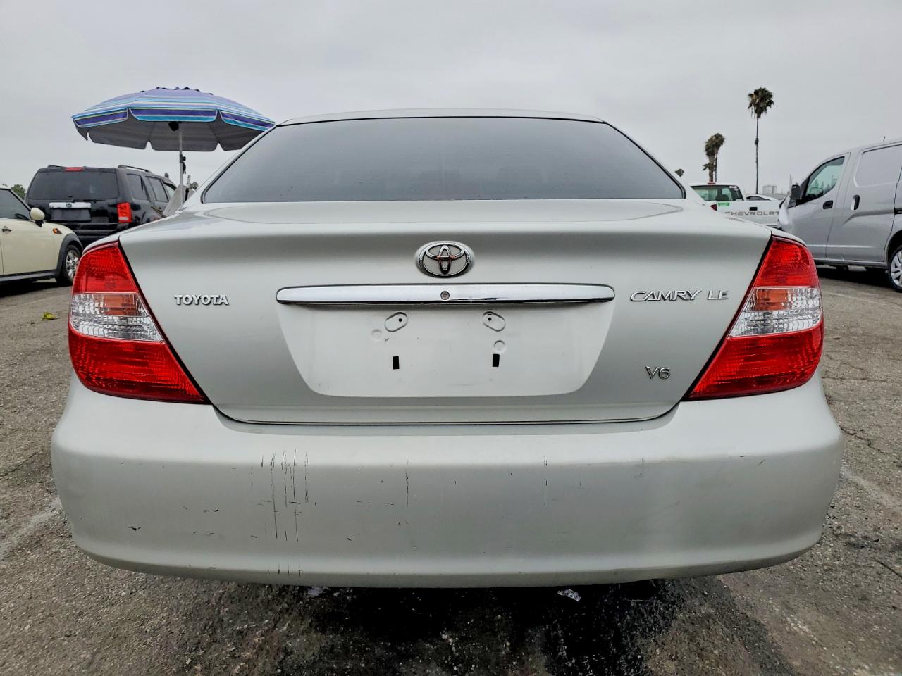2002 Toyota Camry Le V6 Silver vin: 4T1BF30K32U001399