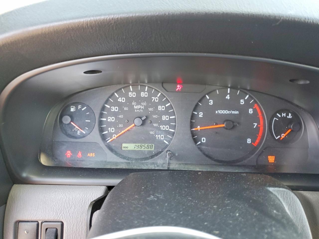 2001 Nissan Xterra Xe-v6 Black vin: 5N1ED28T81C520141