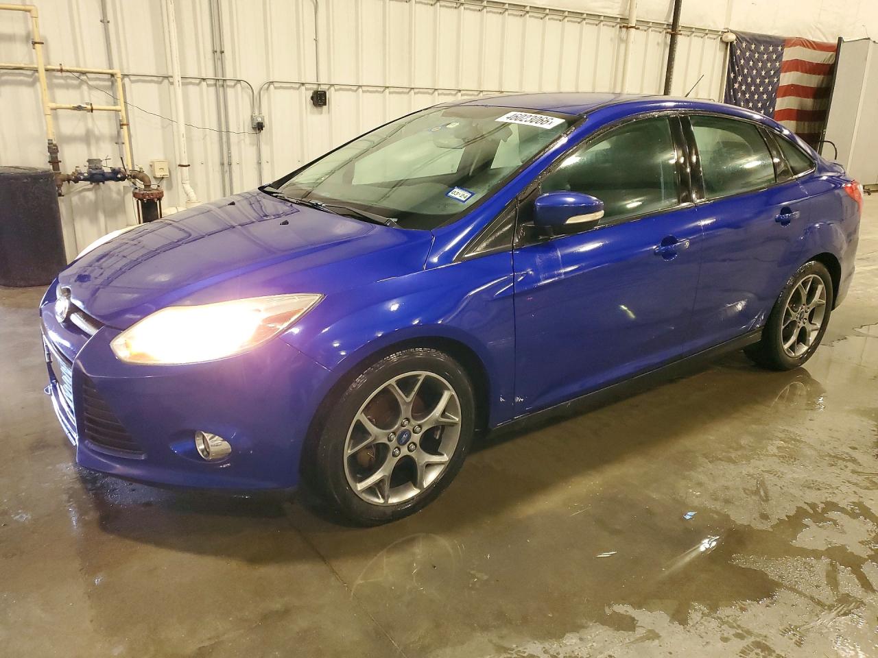 2014 Ford Focus Se Blue vin: 1FADP3F21EL324822