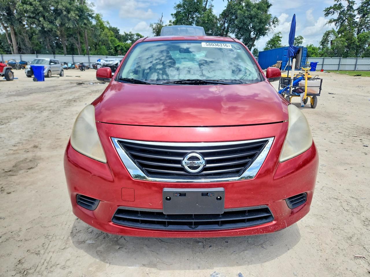 2012 Nissan Versa 1.6 S Red vin: 3N1CN7AP8CL847068