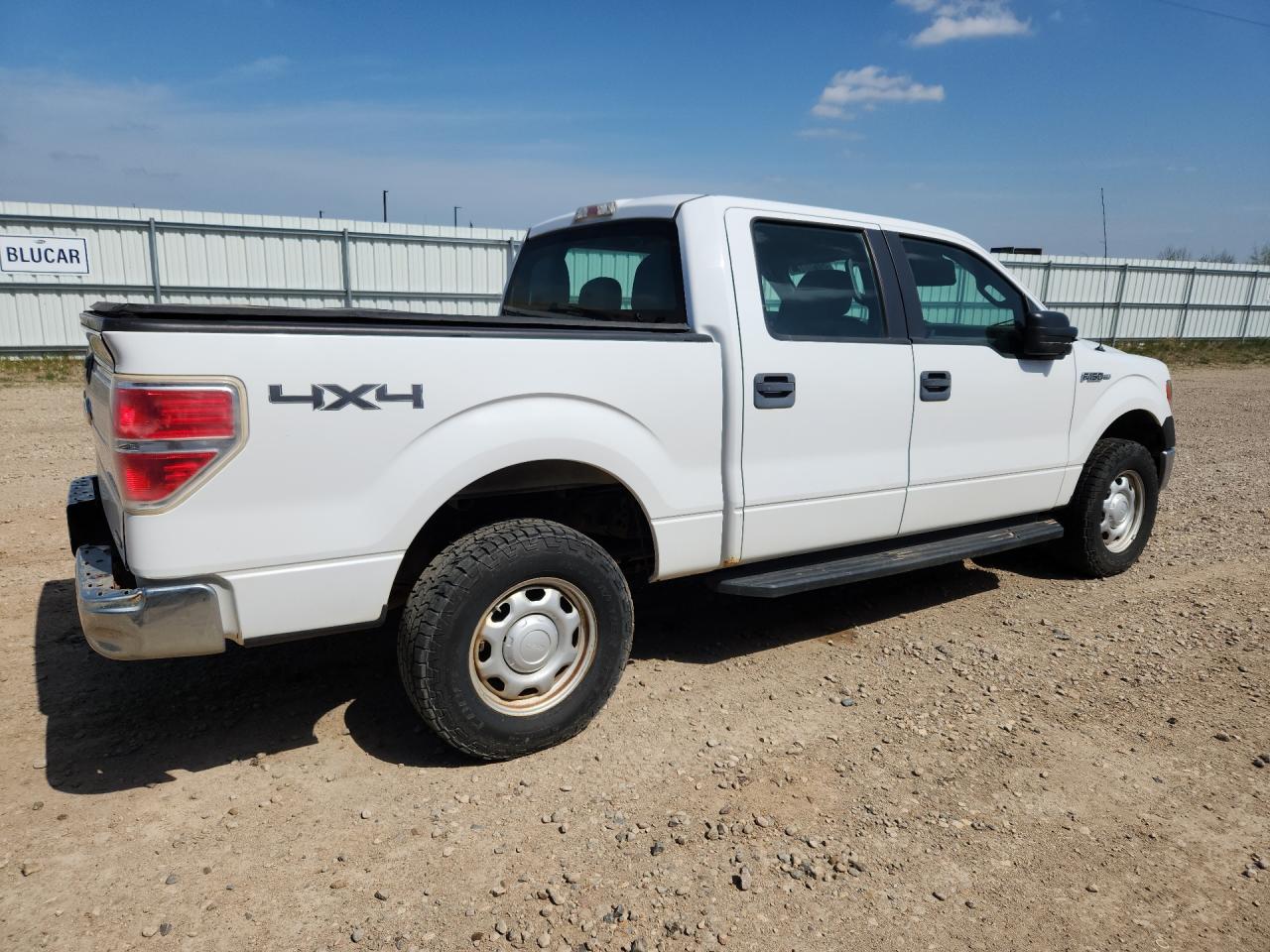 2011 Ford F150 Supercrew White vin: 1FTFW1EF8BFD31209 Damage: Right Cab Side, Rust, 2 To 3 Inches