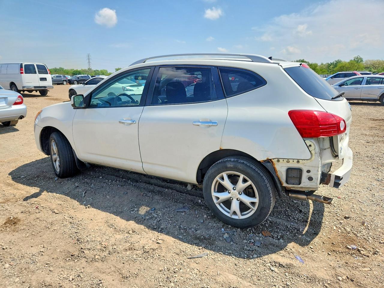 2010 Nissan Rogue S White vin: JN8AS5MV8AW119337