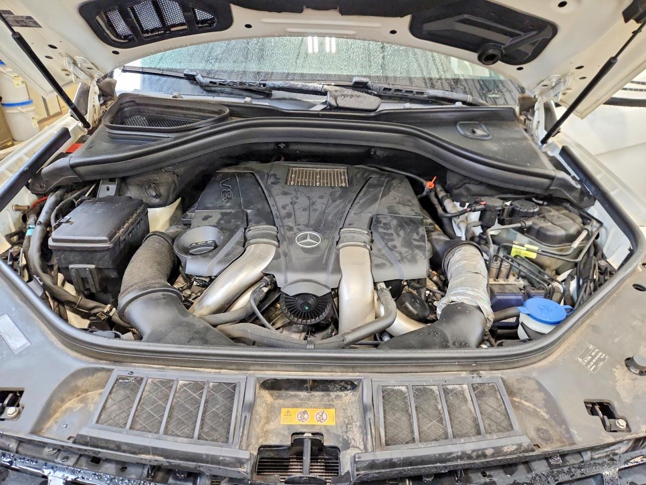 2014 Mercedes-benz Ml 550 4matic Белый vin: 4JGDA7DB6EA400578