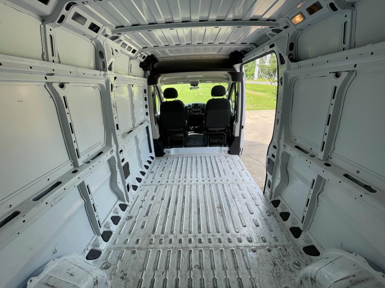 2021 Ram Promaster 2500 2500 High White vin: 3C6LRVDG0ME523756
