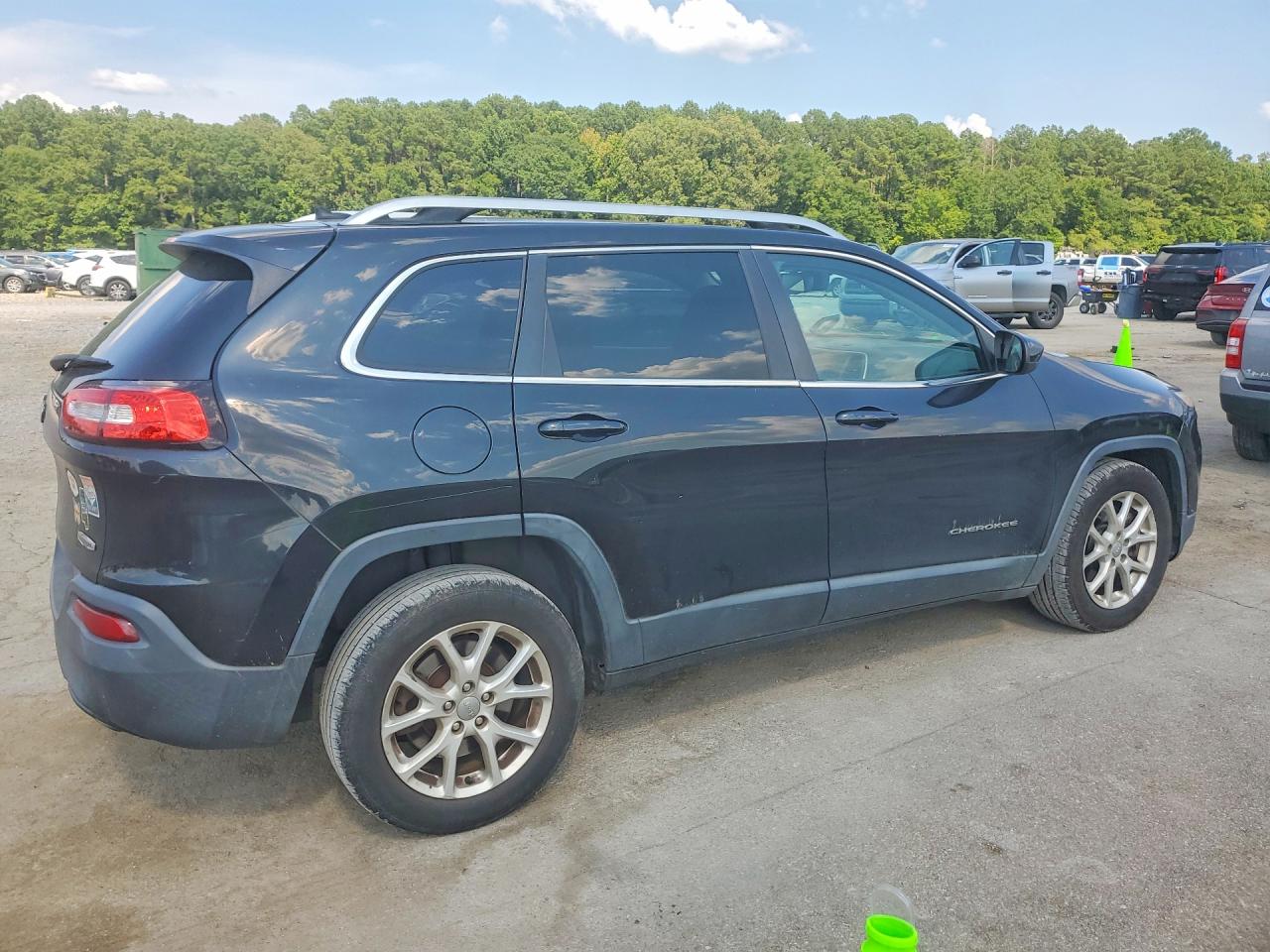 2014 Jeep Cherokee Latitude Black vin: 1C4PJLCS6EW265617