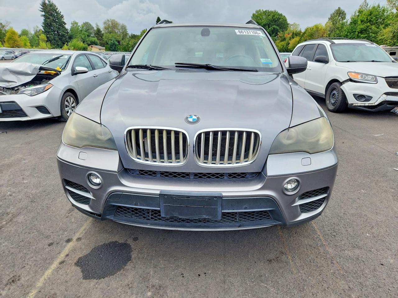 2011 Bmw X5 Xdrive50i Silver vin: 5UXZV8C5XBL421531