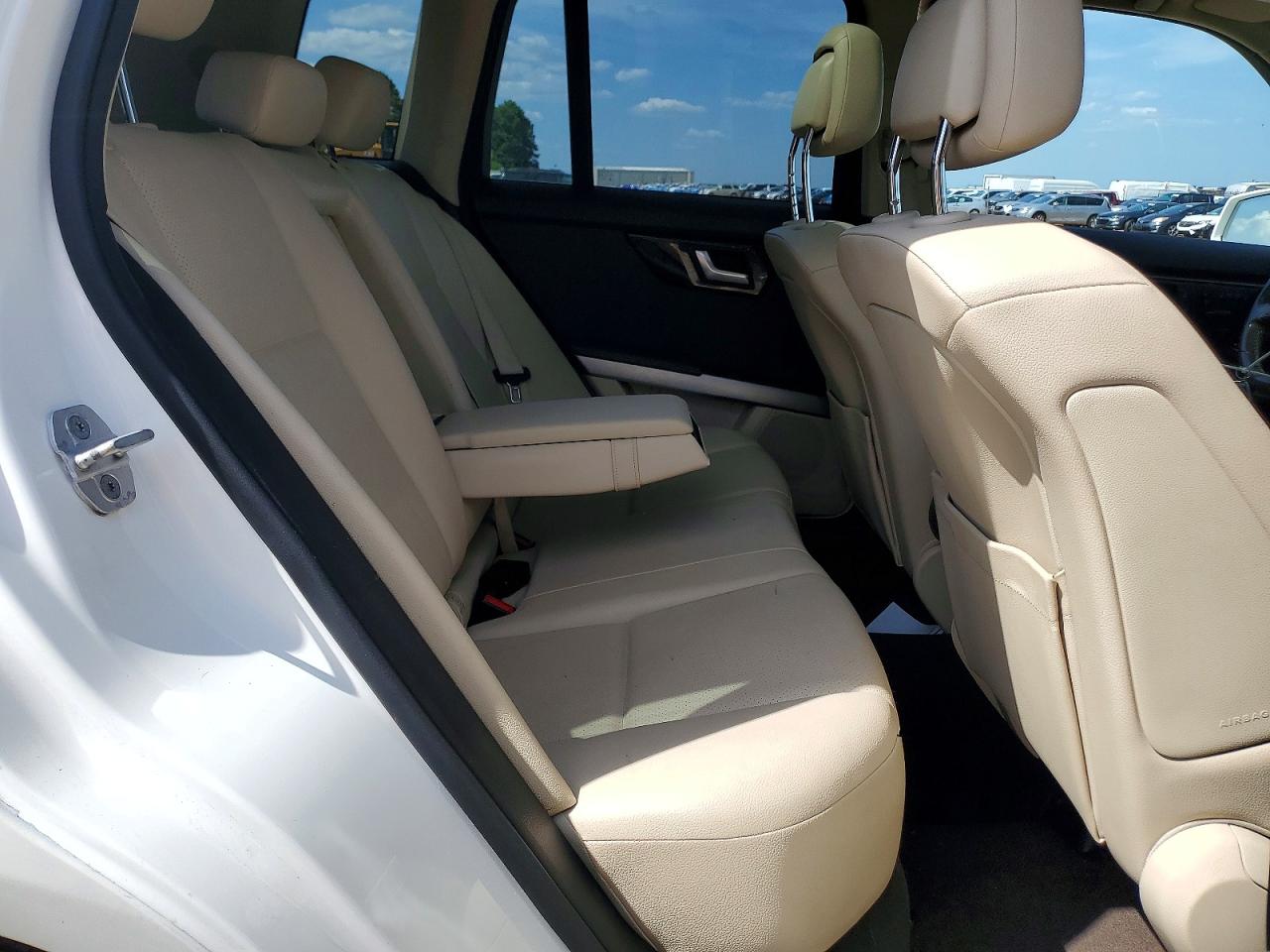 2015 Mercedes-benz Glk 350 Белый vin: WDCGG5HB3FG382242