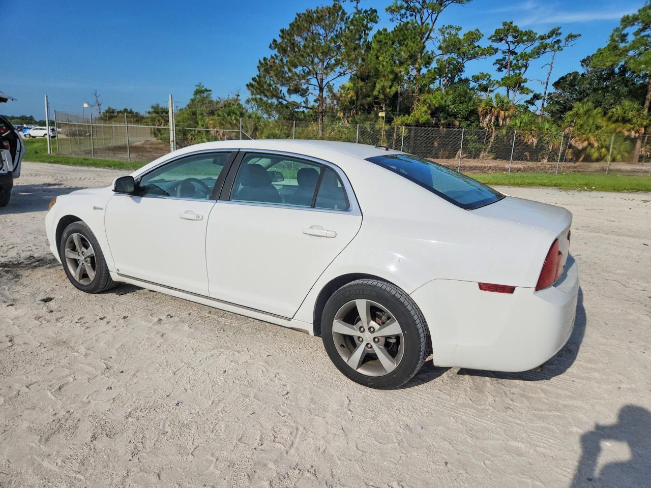2009 Chevrolet Malibu Hybrid Белый vin: 1G1ZF57569F128718