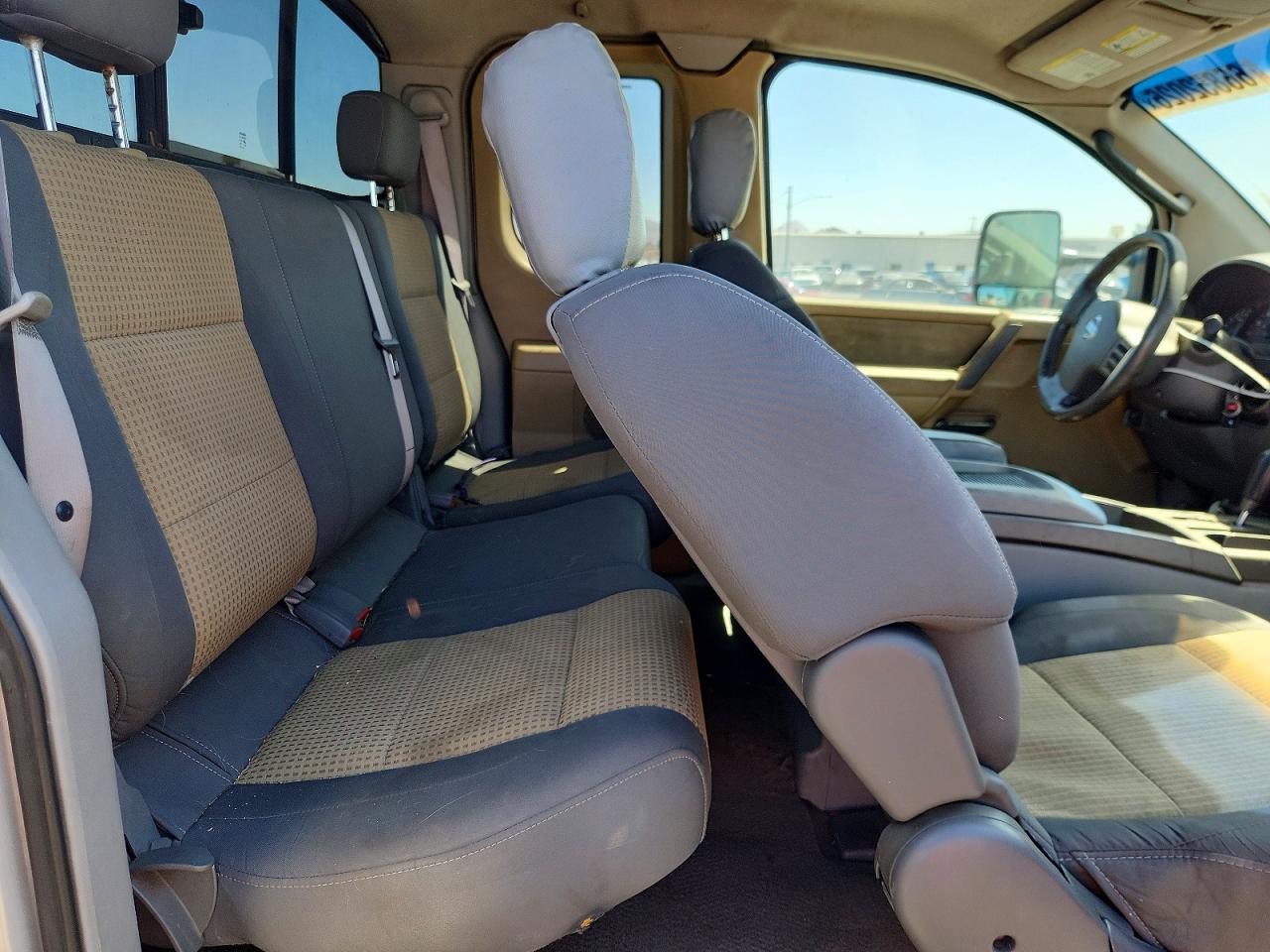 2004 Nissan Titan Xe Silver vin: 1N6AA06A64N526785