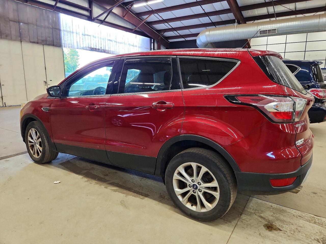 2017 Ford Escape Se Red vin: 1FMCU9GDXHUA74301