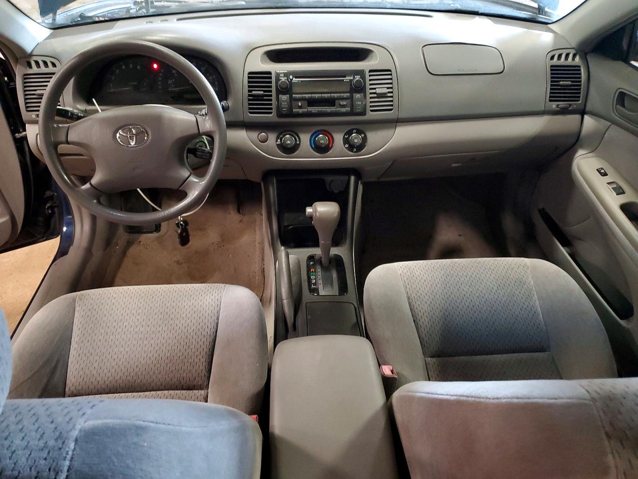 2003 Toyota Camry Le Blue vin: 4T1BE32K63U228572