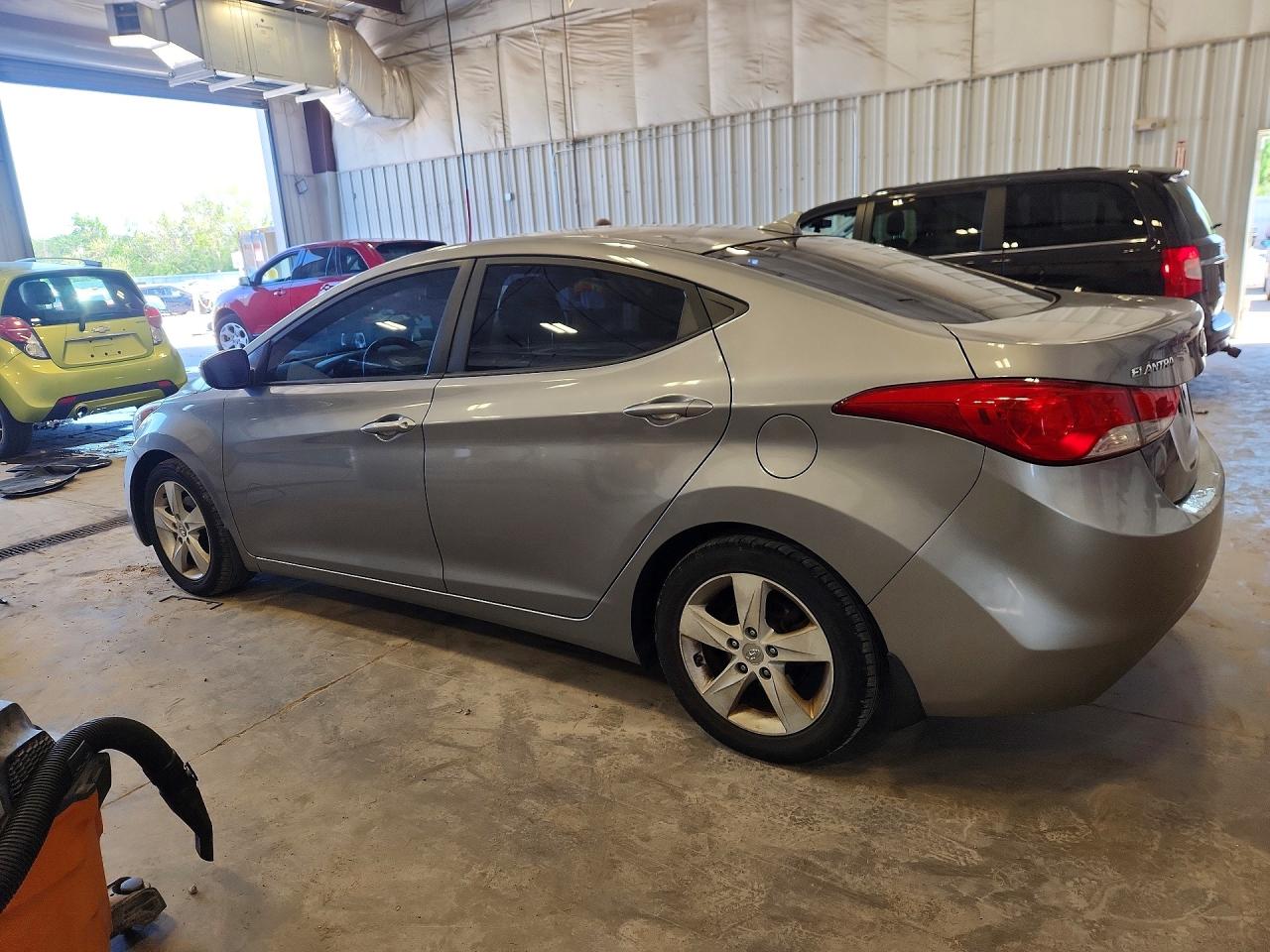 2013 Hyundai Elantra Gls Silver vin: KMHDH4AE7DU998167