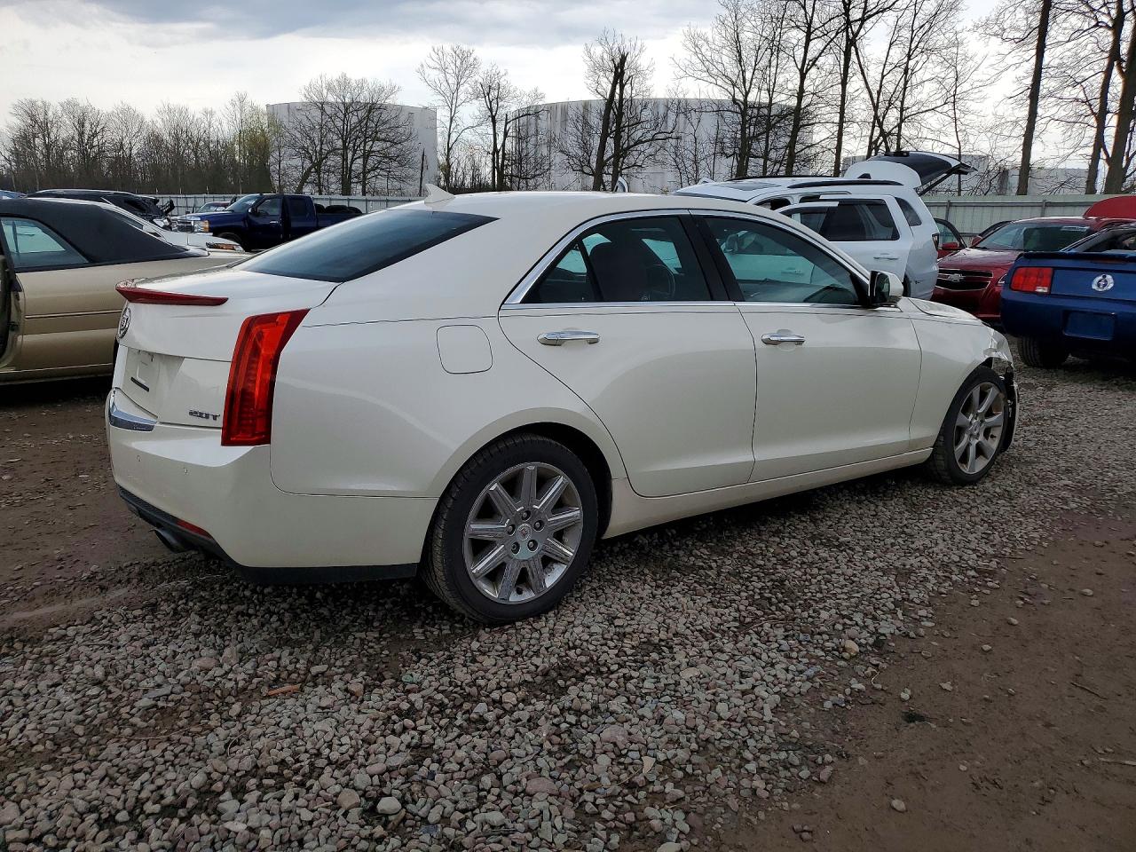 2014 Cadillac Ats Luxury White vin: 1G6AH5RX8E0106958