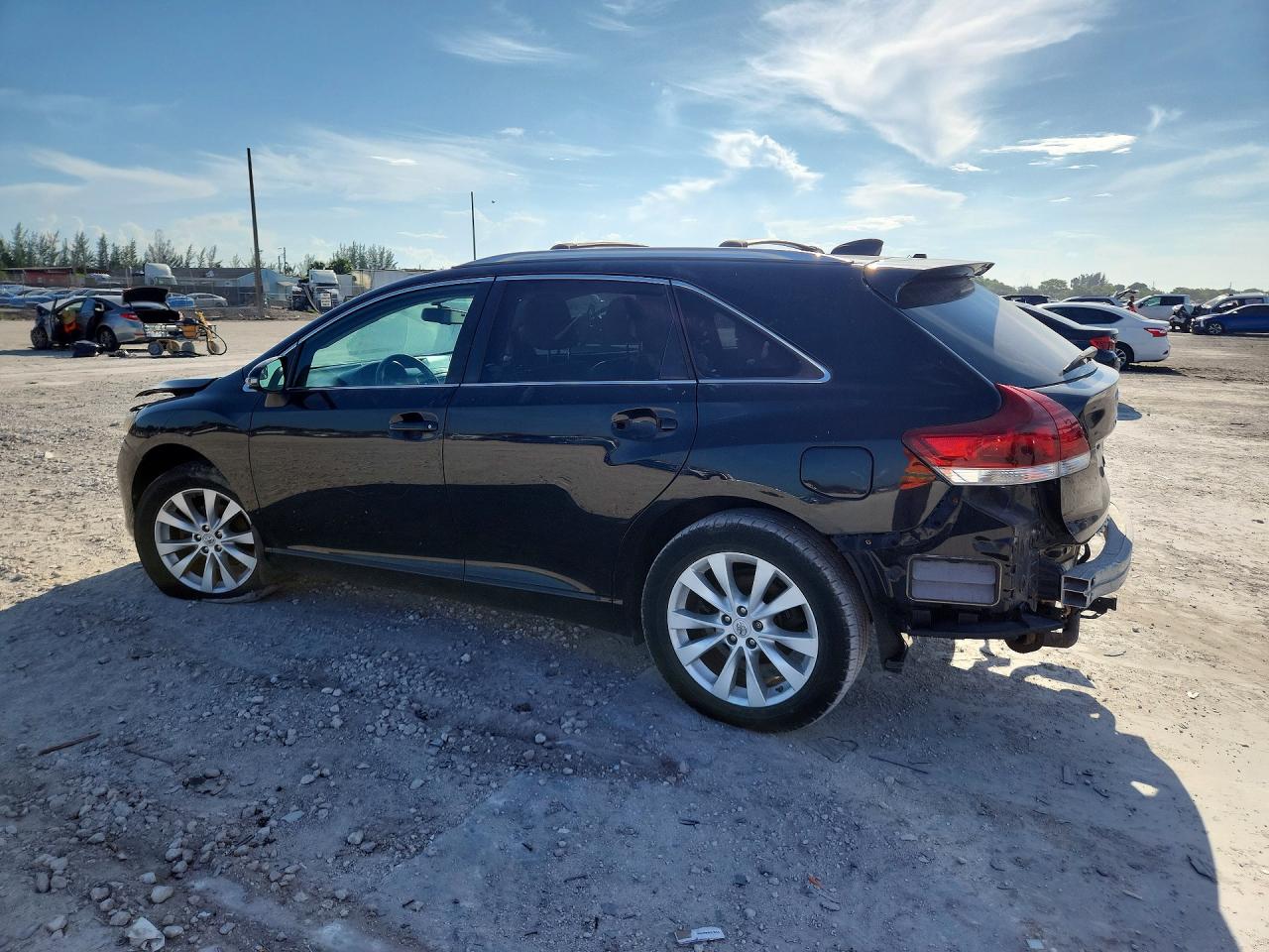 2013 Toyota Venza Le Black vin: 4T3BA3BB7DU035433