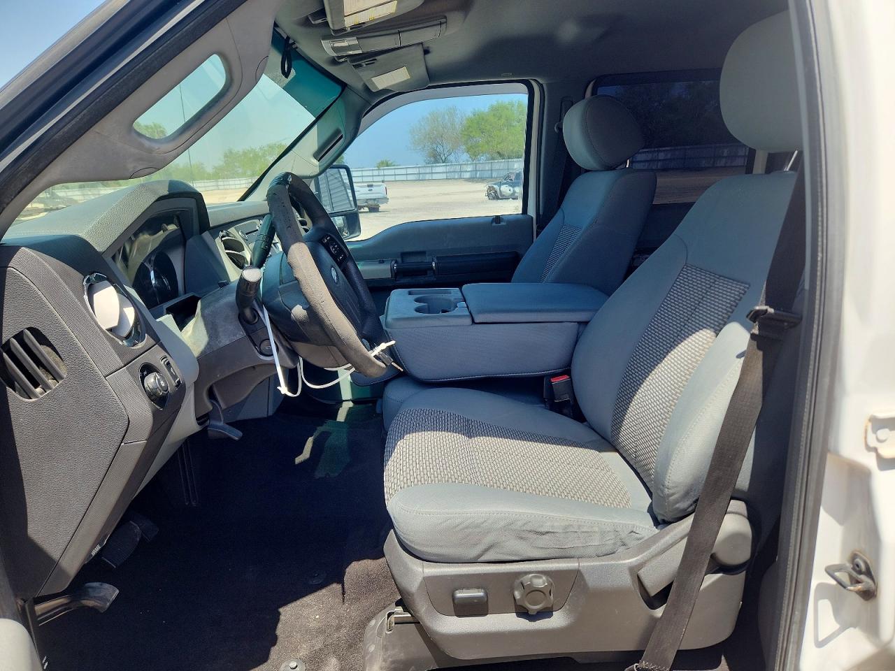 2014 Ford F250 Super Duty Белый vin: 1FT7W2BT6EEA14446