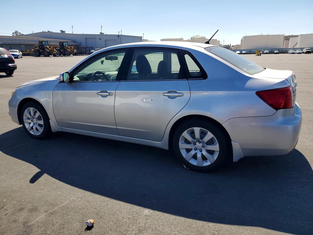 2010 Subaru Impreza 2.5i Silver vin: JF1GE6A64AH517073