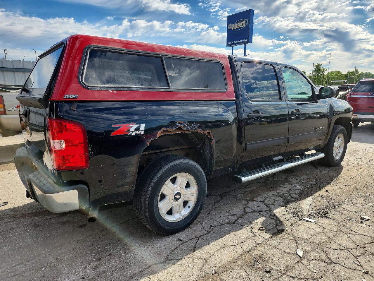 2011 Chevrolet Silverado K1500 Lt Black vin: 3GCPKSE32BG373272