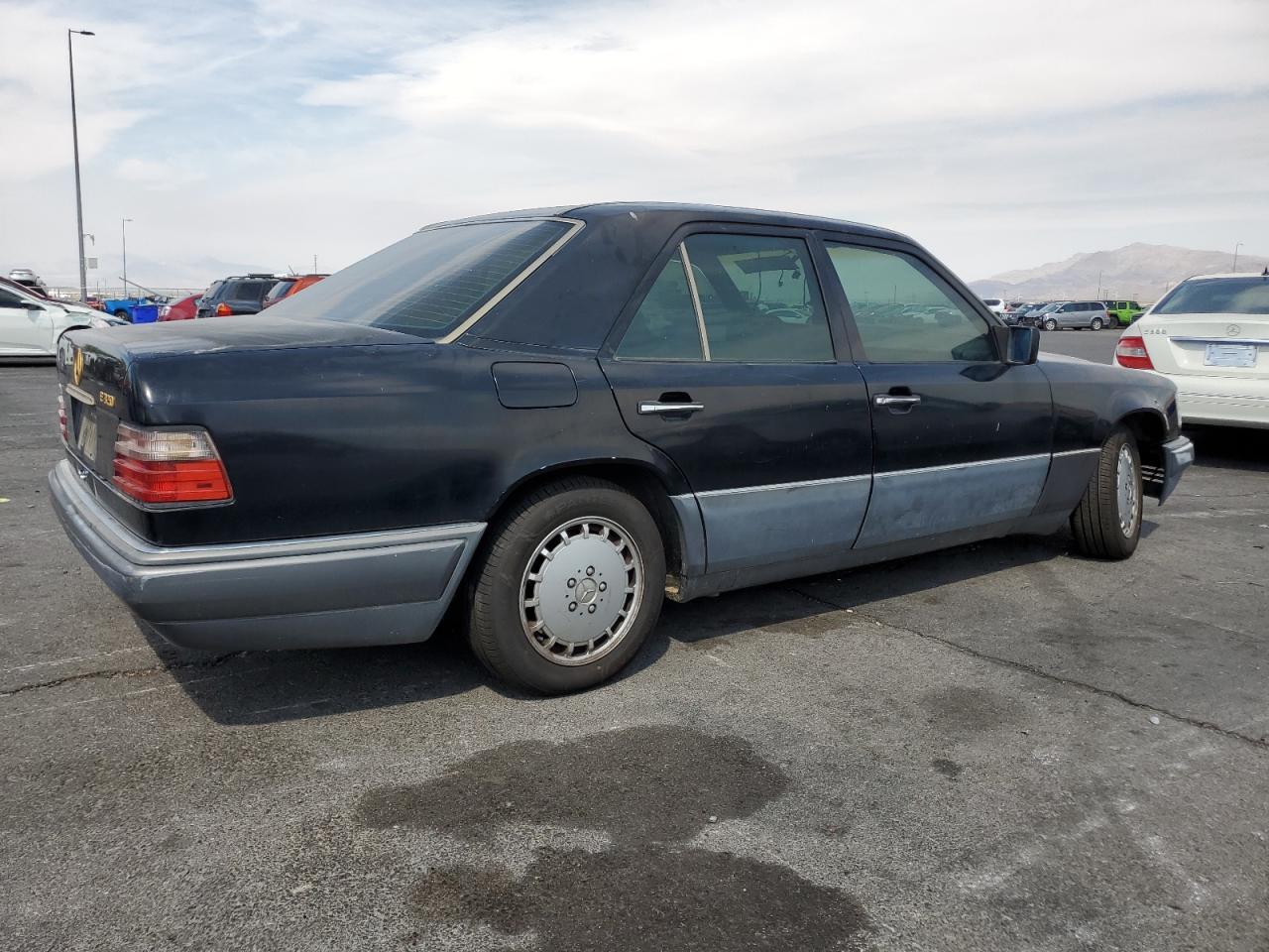 1994 Mercedes-benz E 320 Black vin: WDBEA32E9RC080616