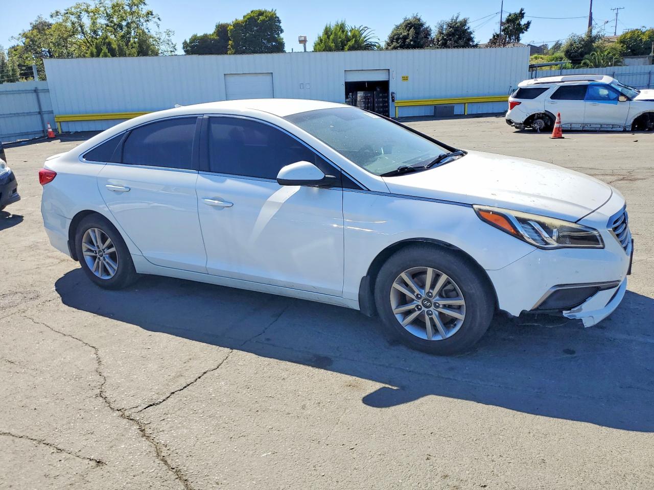 2017 Hyundai Sonata Se Белый vin: 5NPE24AF3HH470242