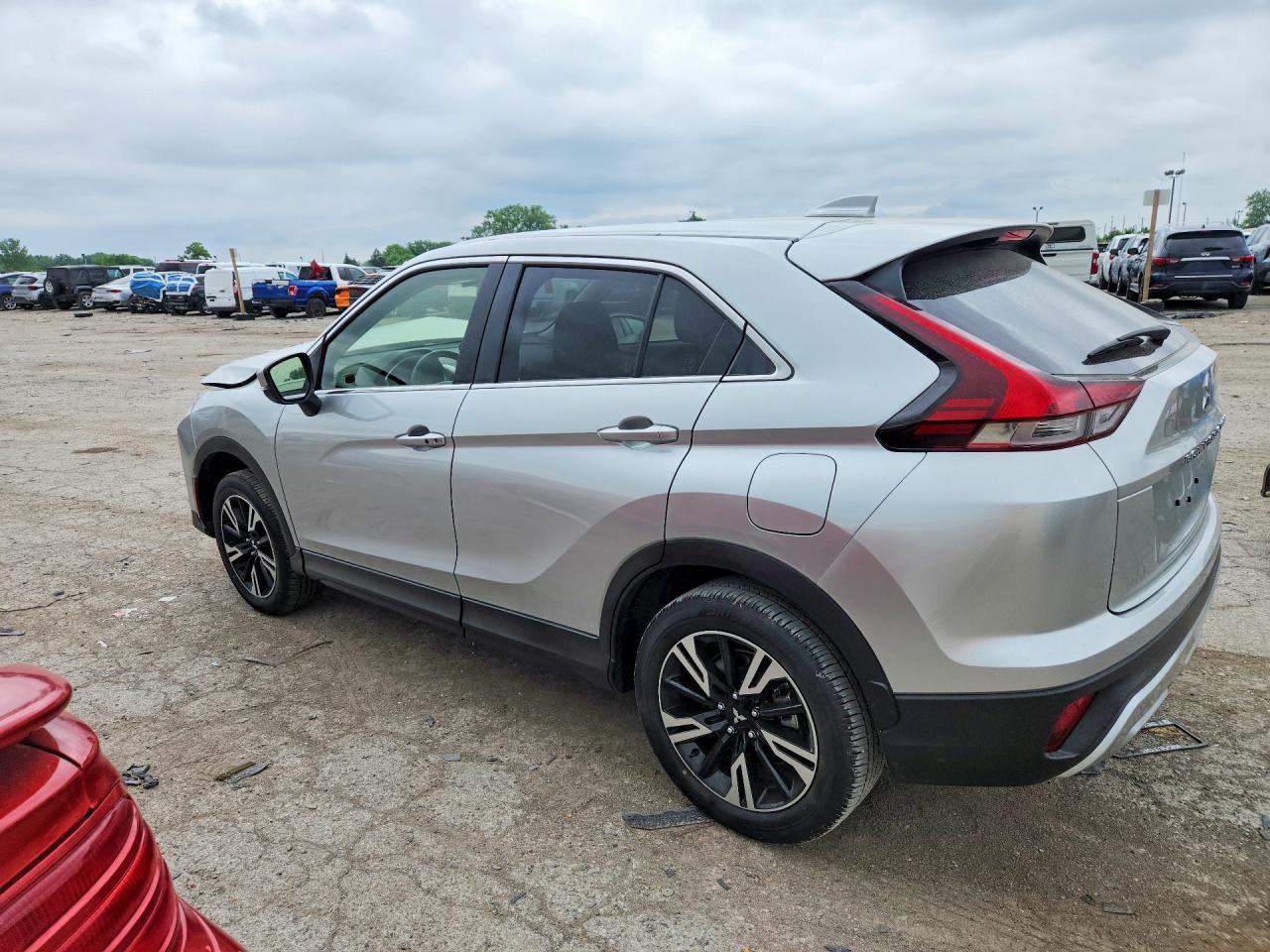 2025 Mitsubishi Eclipse Cross Se Серебряный vin: JA4ATWAA8SZ044844