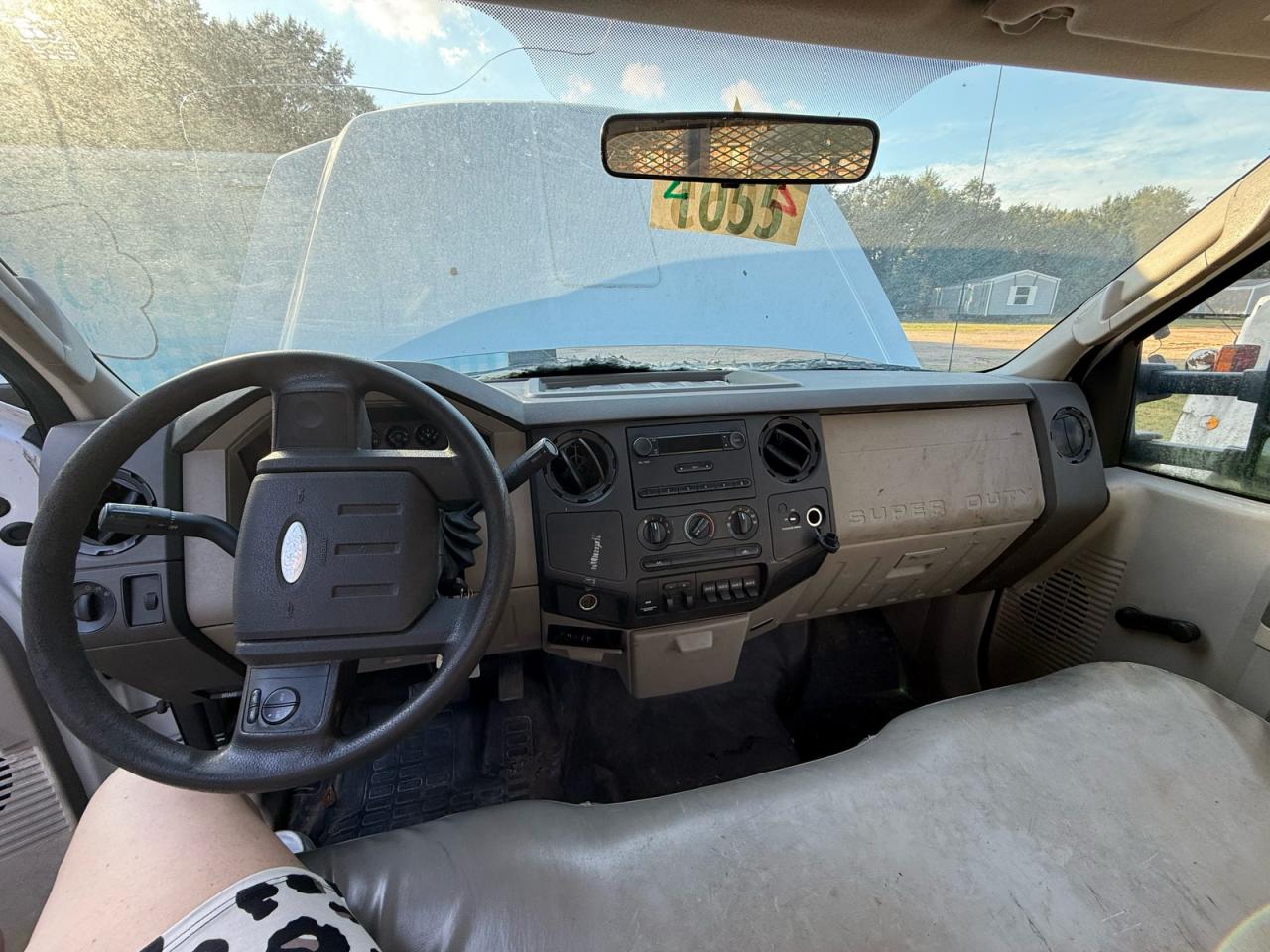 2008 Ford F550 Super Duty Белый vin: 1FDAF56R38EE31755