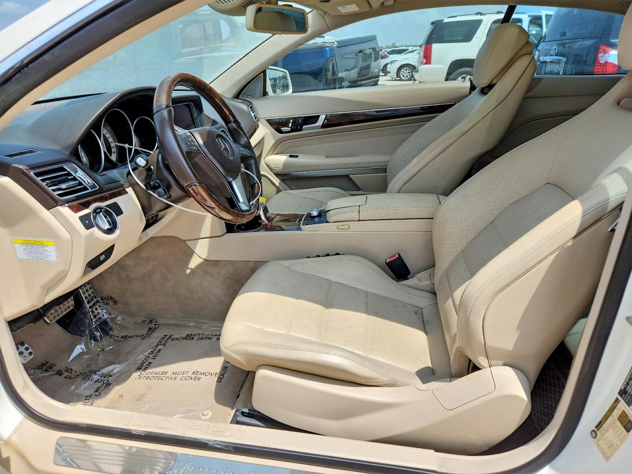 2014 Mercedes-benz E 350 White vin: WDDKJ5KB1EF230352