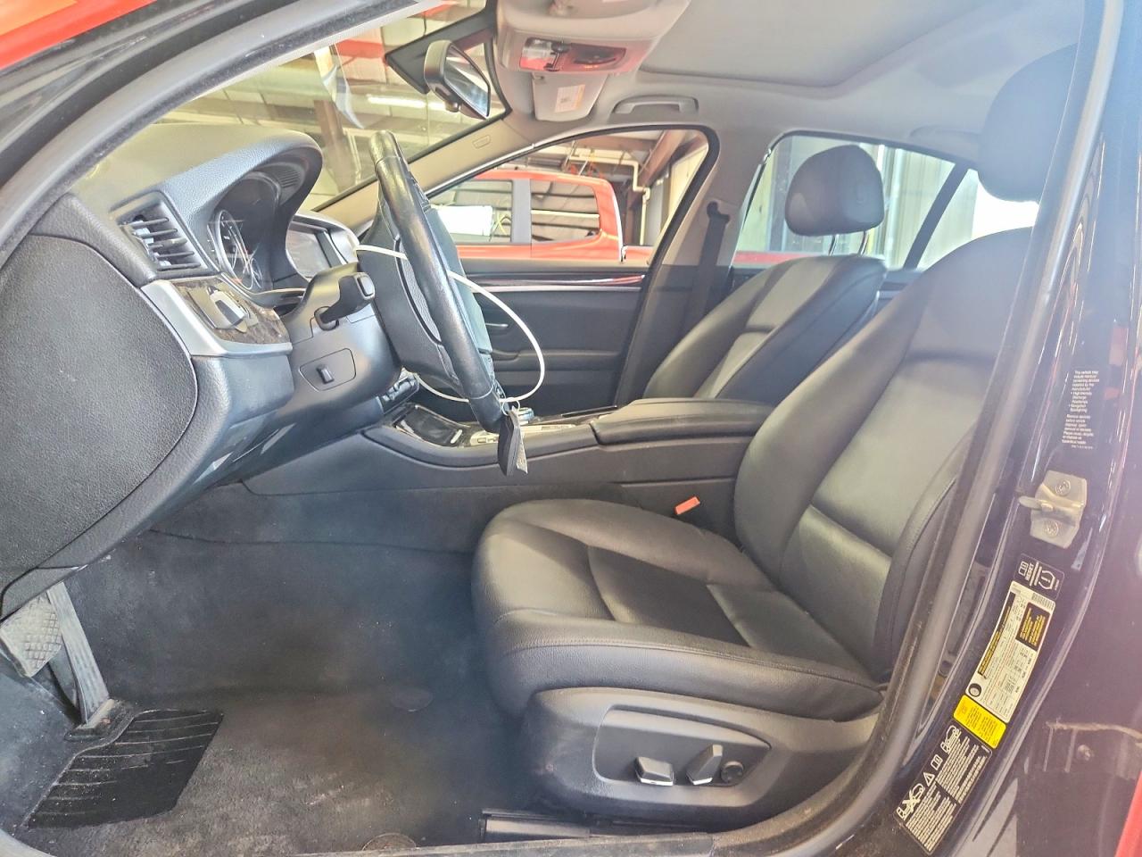 2014 Bmw 528 Xi Red vin: WBA5A7C56ED615362