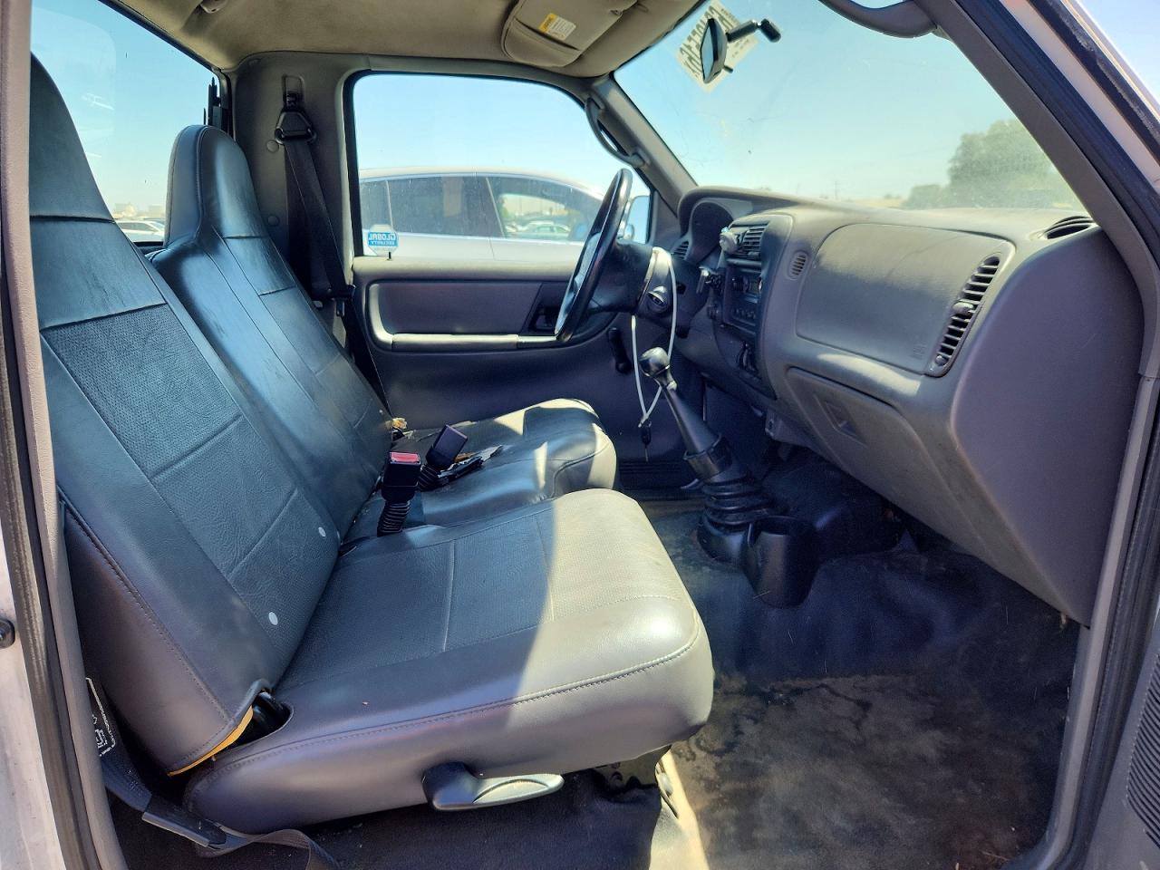2003 Ford Ranger Белый vin: 1FTYR10D13PA35451