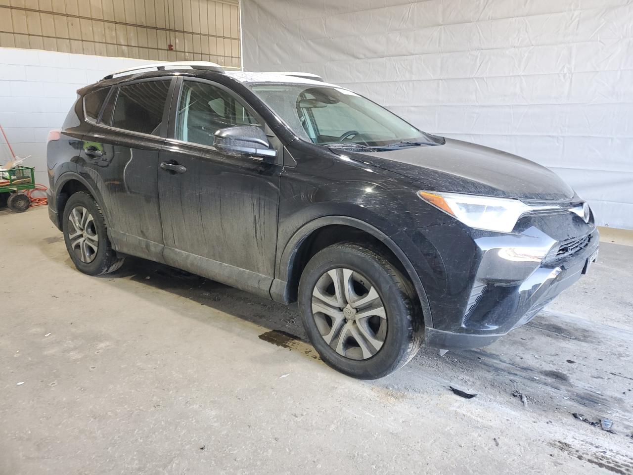 2018 Toyota Rav4 Le Black vin: 2T3ZFREV7JW497236