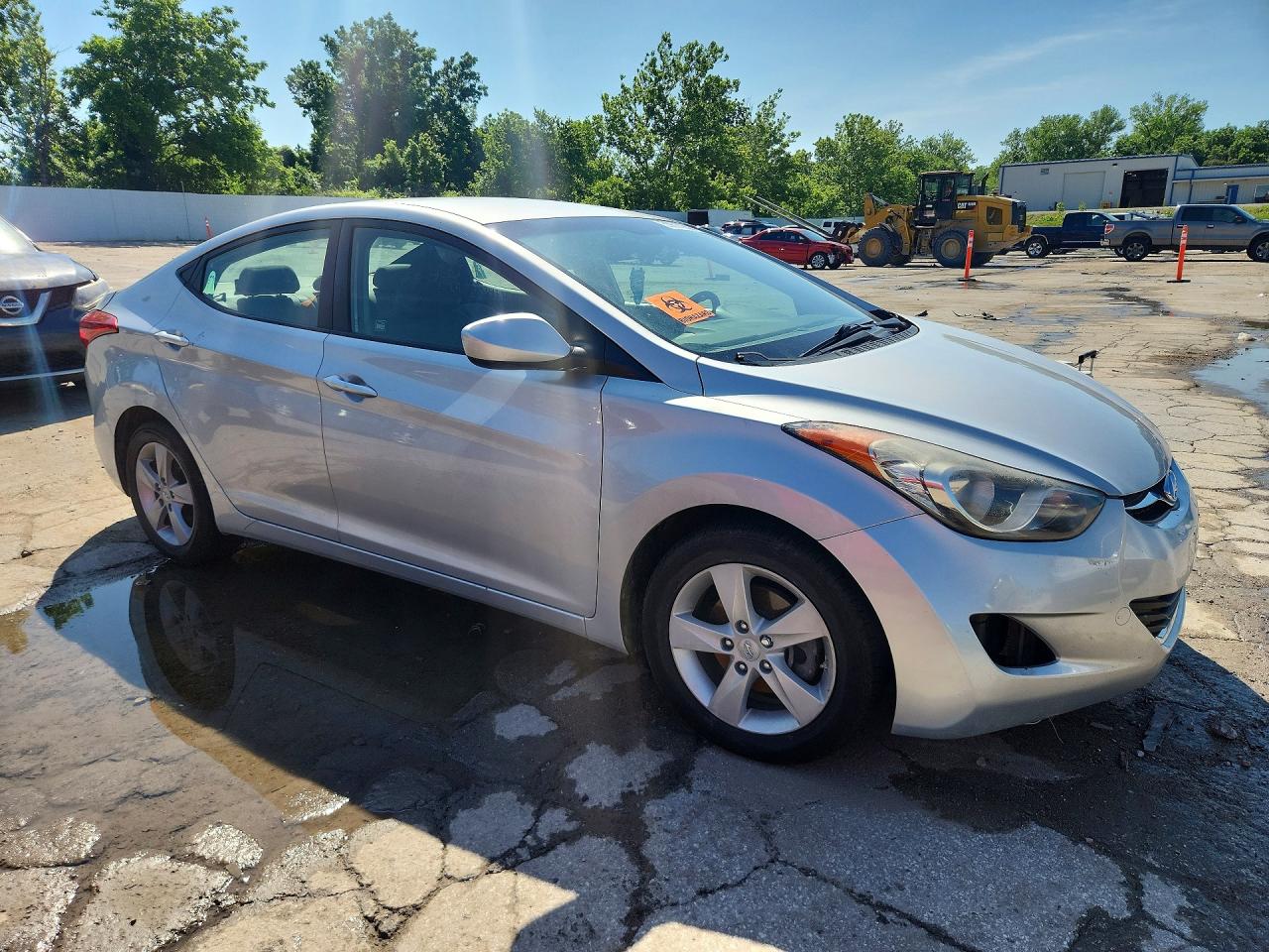 2013 Hyundai Elantra Gls Silver vin: KMHDH4AE3DU575036