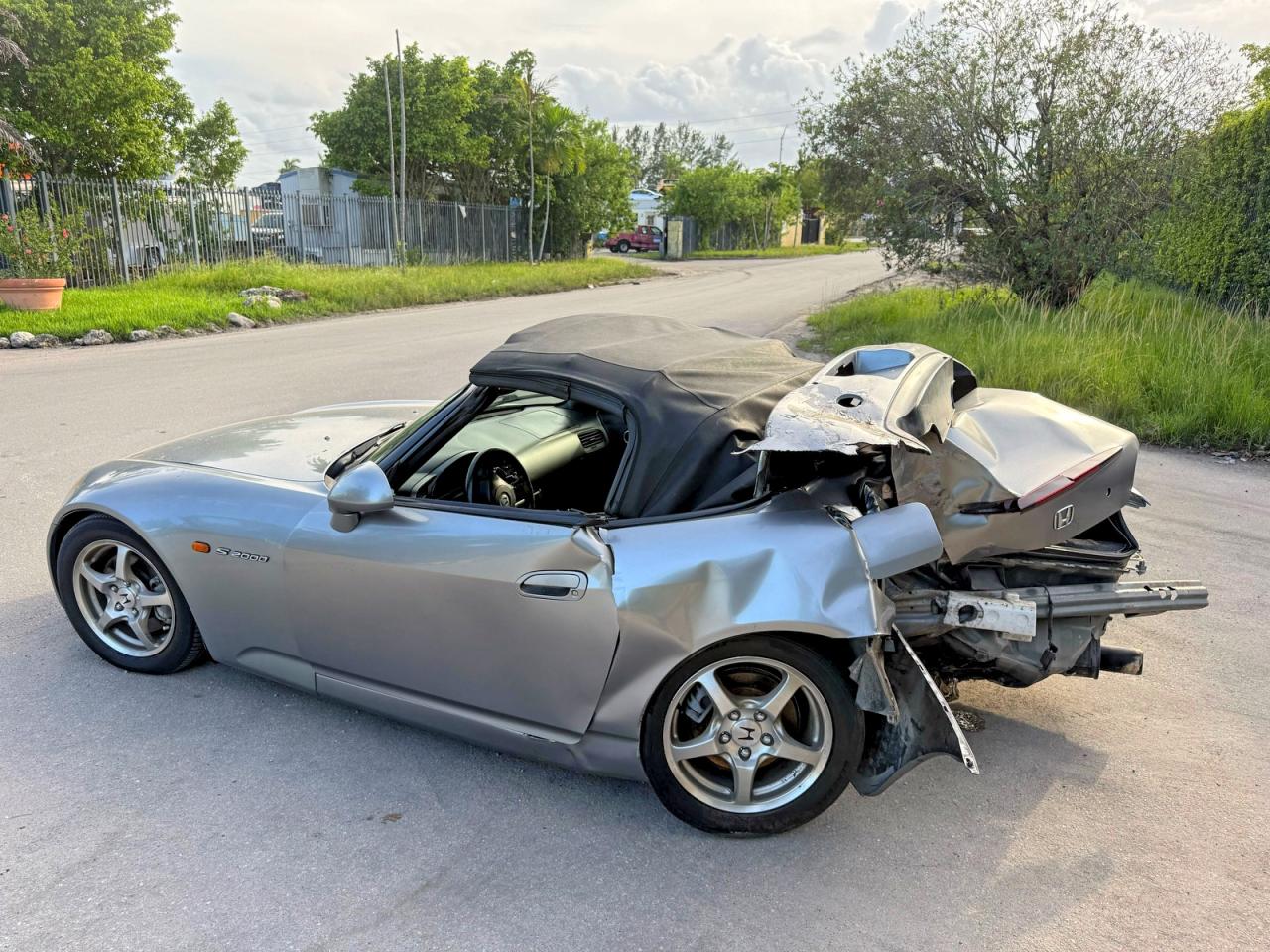 2003 Honda S2000 Silver vin: JHMAP11483T007206
