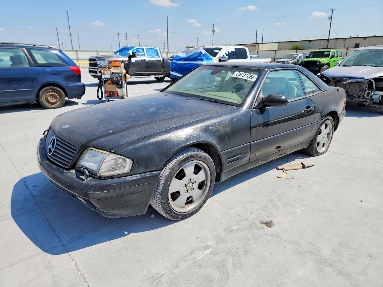 WDBFA68F1XF177231