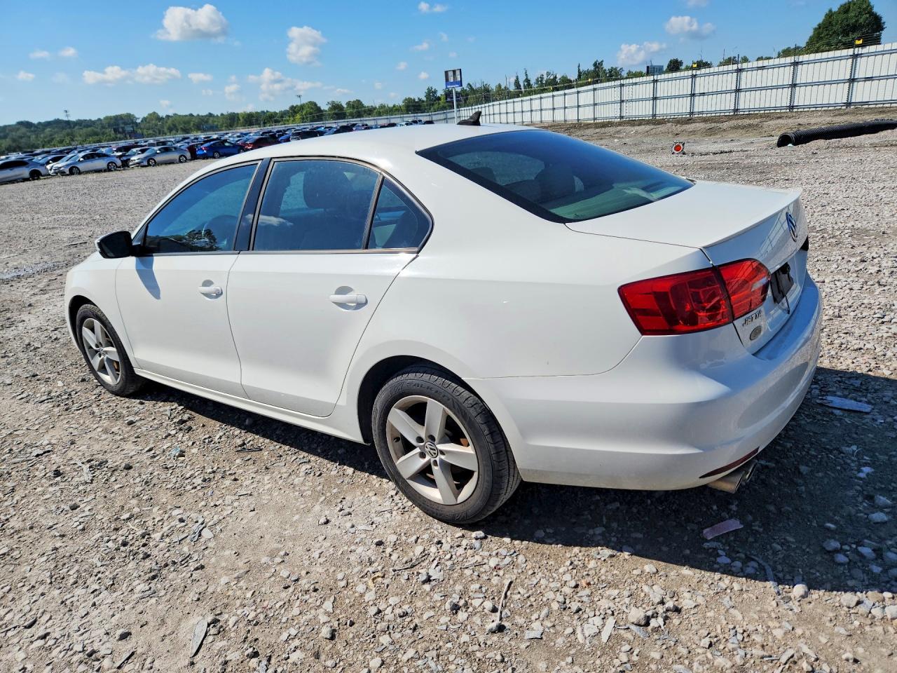 2011 Volkswagen Jetta Tdi White vin: 3VWLL7AJ5BM123052