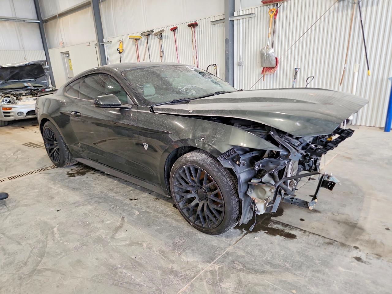 2015 Ford Mustang Charcoal vin: 1FA6P8TH9F5305424