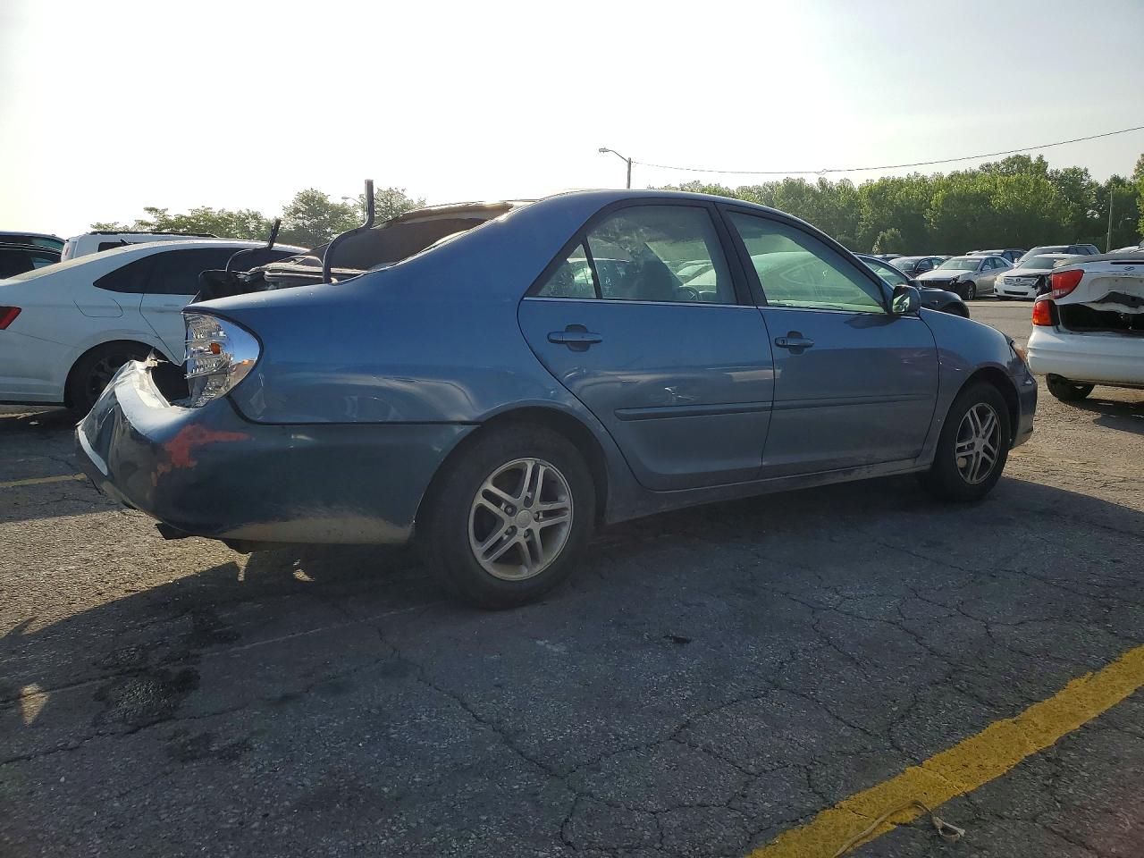 2002 Toyota Camry Le Teal vin: 4T1BE32K22U569336