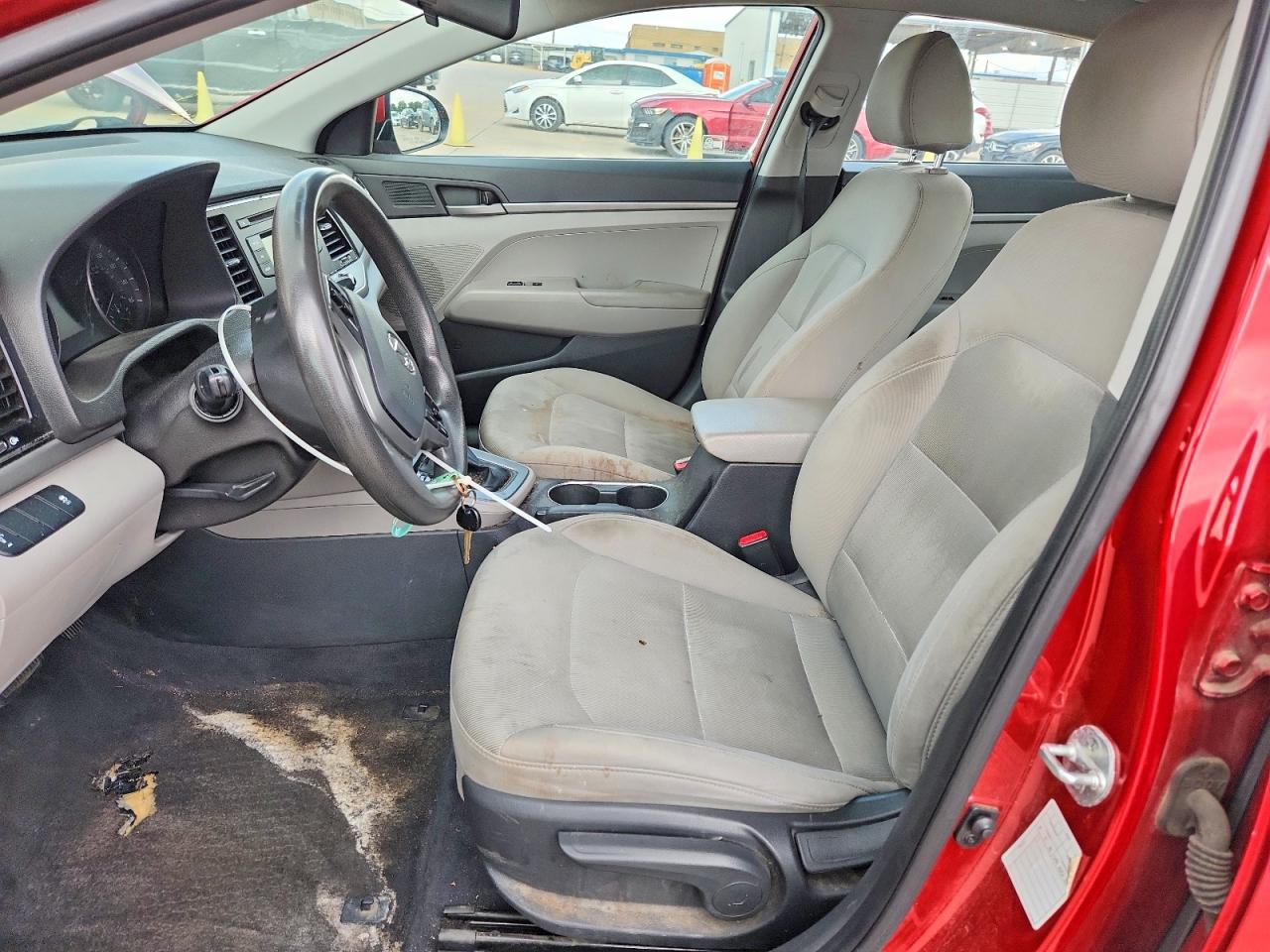 2017 Hyundai Elantra Se Red vin: 5NPD74LF5HH198237