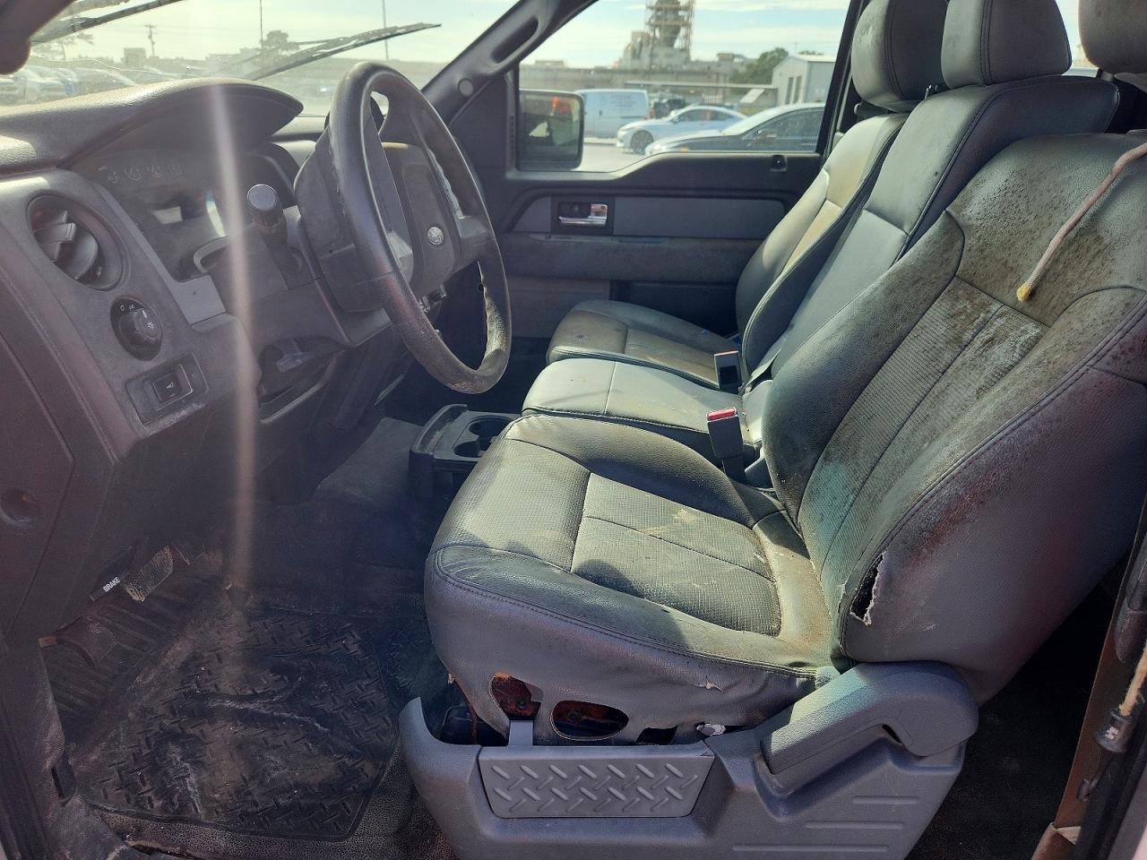 2012 Ford F150 Super Cab White vin: 1FTEX1CMXCKD02491