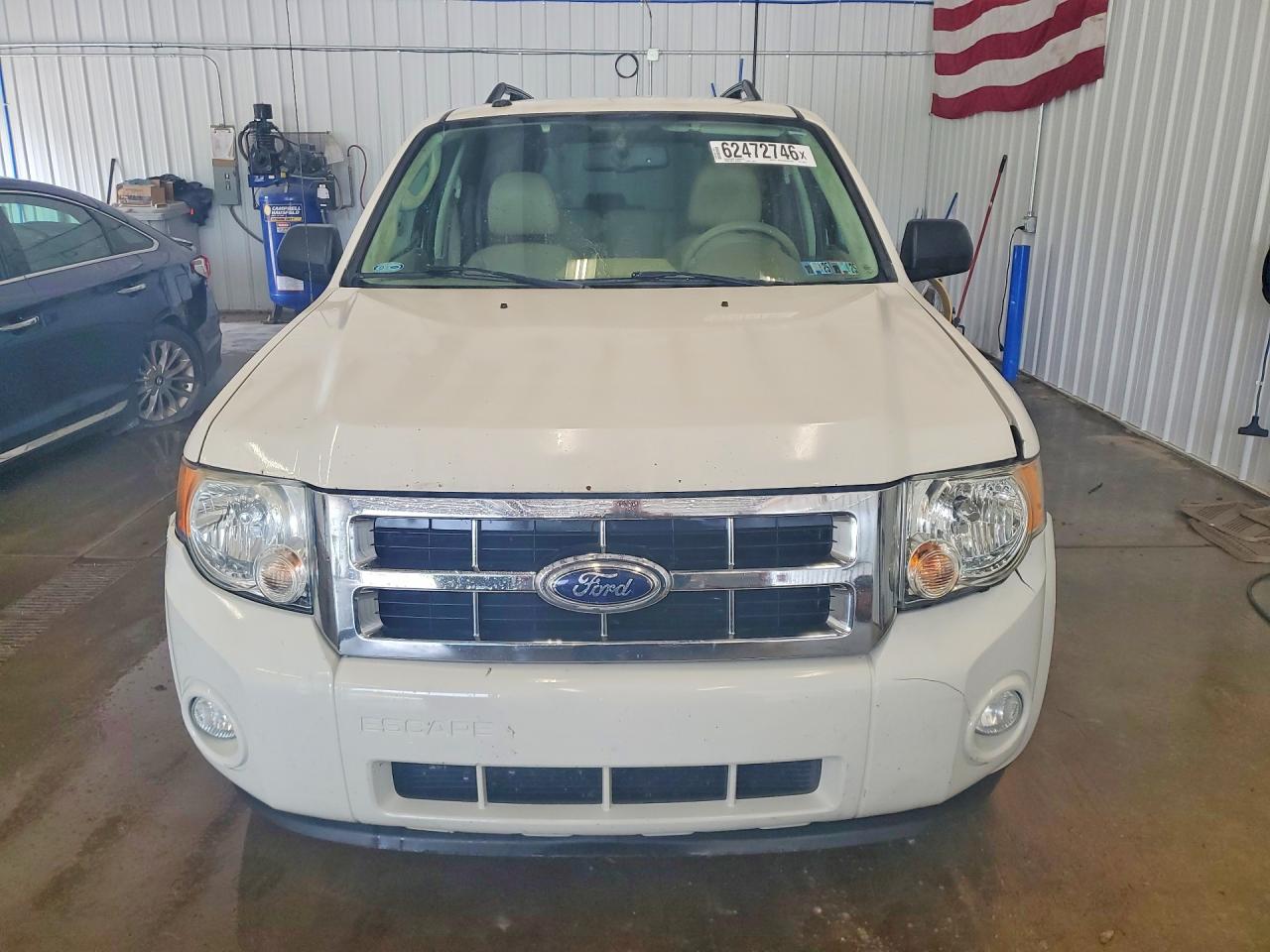 2012 Ford Escape Xlt White vin: 1FMCU9D72CKC56237