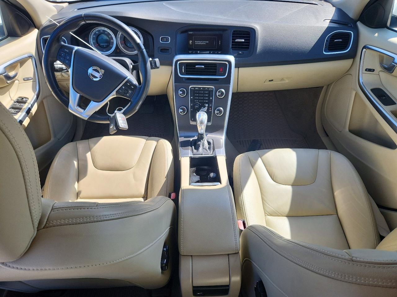 2013 Volvo S60 T5 White vin: YV1612FS4D2206311