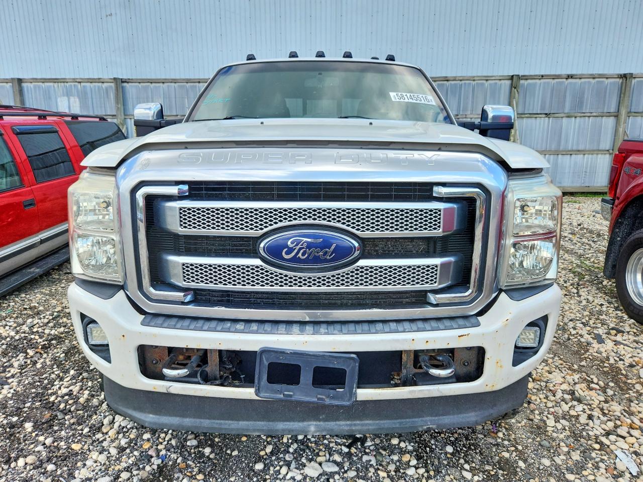 2013 Ford F250 Super Duty White vin: 1FT7W2BT2DEB07818