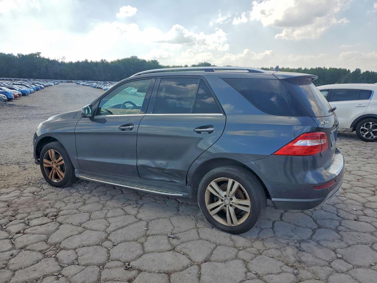 2015 Mercedes-benz Ml 350 Gray vin: 4JGDA5JB2FA478690
