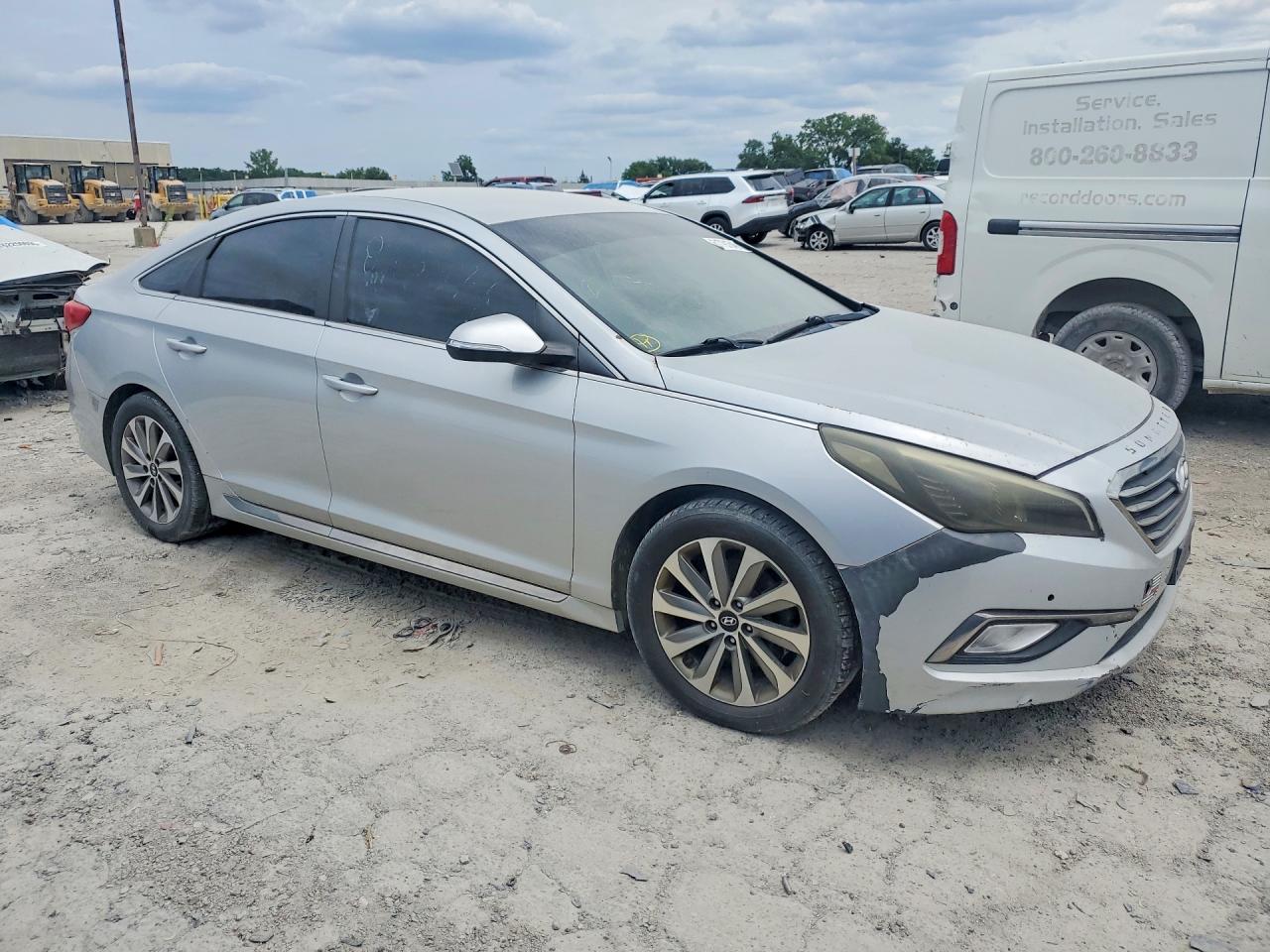 2015 Hyundai Sonata Sport Silver vin: 5NPE34AF4FH100167