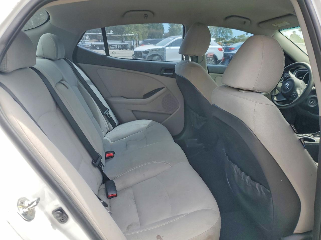 2014 Kia Optima Lx White vin: 5XXGM4A74EG337797