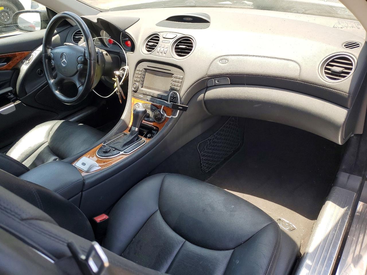 2007 Mercedes-benz Sl 550 Черный vin: WDBSK71F97F126524