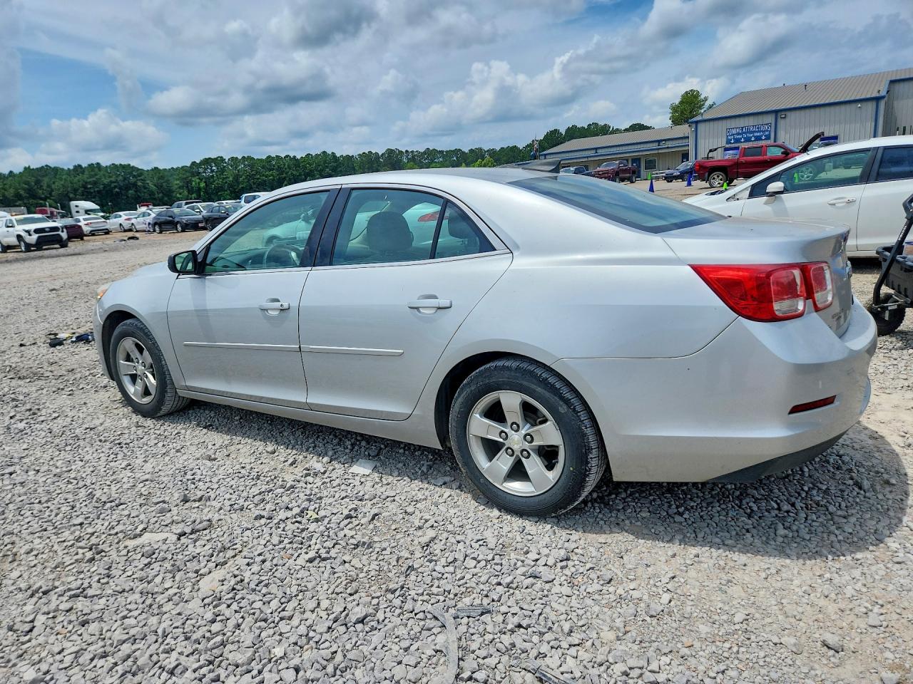 2015 Chevrolet Malibu Ls Silver vin: 1G11B5SLXFF308312
