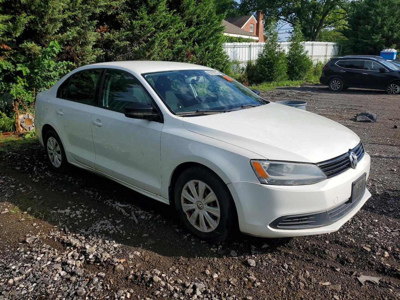 2013 Volkswagen Jetta Base White vin: 3VW2K7AJ0DM227918
