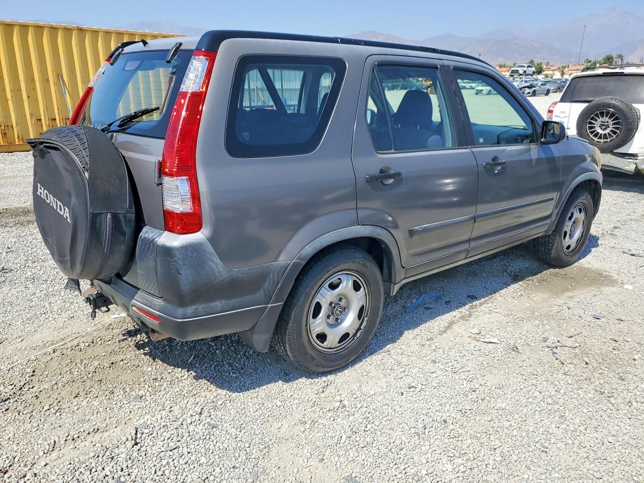 2006 Honda Cr-v Lx Серый vin: JHLRD68526C023787