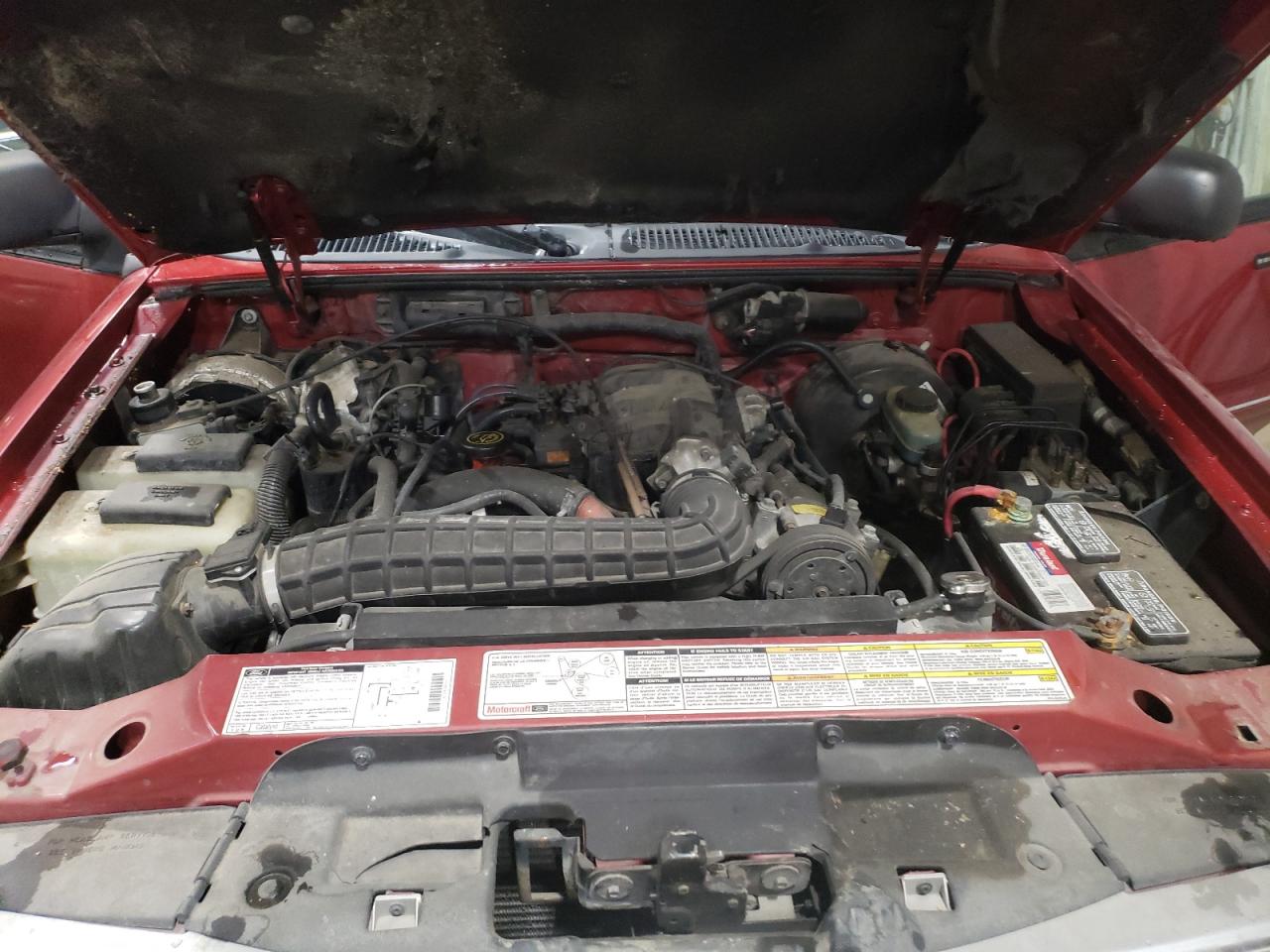 1999 Ford Explorer Красный vin: 1FMZU34X9XUA79137